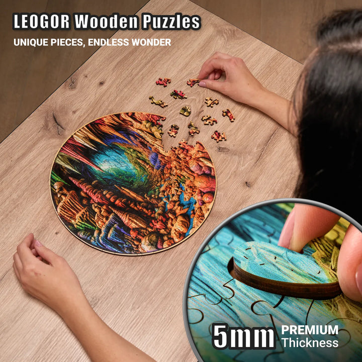 Detail of 5mm thick wood piece with layered print effect from the 200-pcs Cavernous Spectrum puzzle